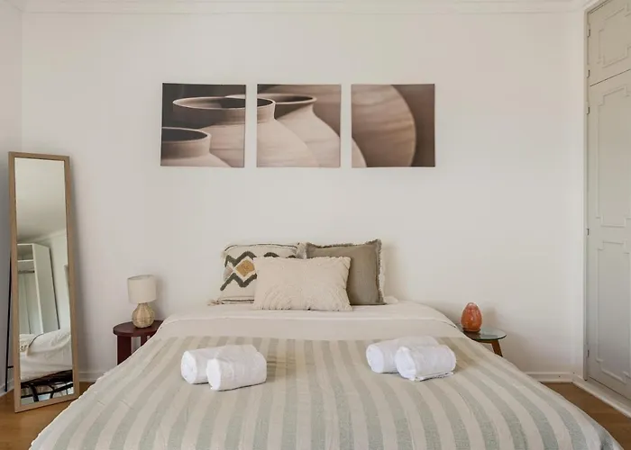 דירה Joivy Bright Bohemian Flat In